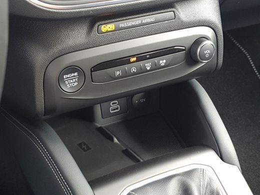 Ford Focus 1.0 EcoBoost Hybrid Titanium X | Achteruitrijcamera | Apple Carplay/Android Auto|telefoonintegrat... ActivLease financial lease