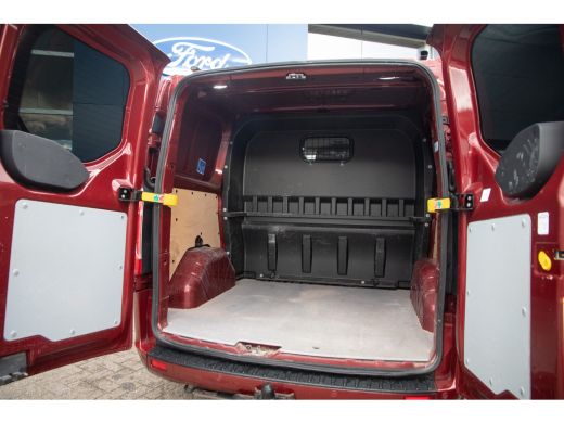 Ford Transit Custom 300 2.0 TDCI L1H1 Limited DC | Achteruitrijcamera | Achteruitrijcamera | Airco ActivLease financial lease