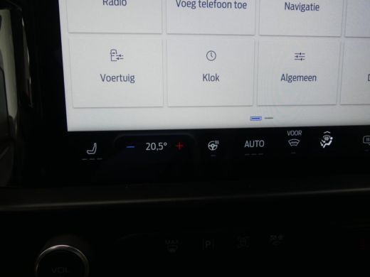 Ford Transit Custom 320 136 pk Automaat 2.0 TDCI L2H1 Limited | € 5.330,- Voorraad Voordeel | 70 liter brandstoftank ... ActivLease financial lease