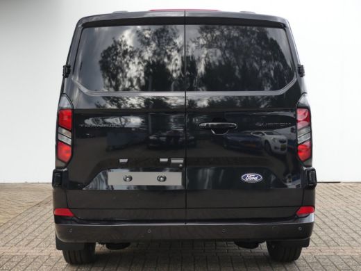 Ford Transit Custom 320 136 pk Automaat 2.0 TDCI L2H1 Limited | € 5.330,- Voorraad Voordeel | 70 liter brandstoftank ... ActivLease financial lease