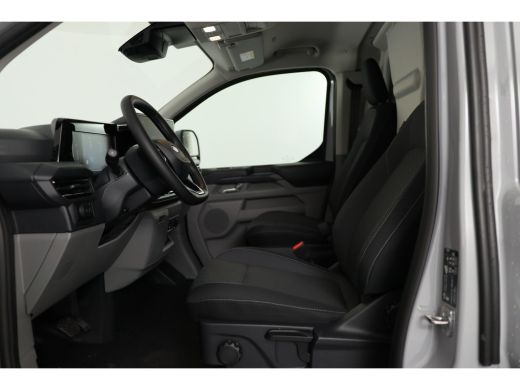 Ford Transit Custom 320 2.0 TDCI 136 pk L2H1 Limited Automaat | € 5.330,- Voorraad Voordeel | 70 liter brandstoftank ... ActivLease financial lease