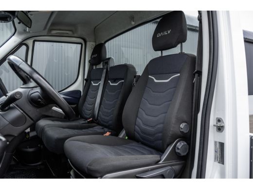 Iveco Daily 50C18 3.0L | 6.15M-Open Laadbak | 180 PK | Automaat | Euro 6 | Cruise | Airco ActivLease financial lease