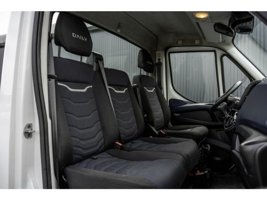 Iveco Daily 50C18 3.0L | 6.15M-Open Laadbak | 180 PK | Automaat | Euro 6 | Cruise | Airco ActivLease financial lease
