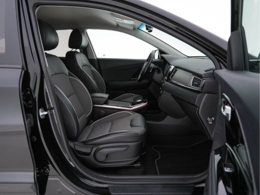 Kia e-Niro DynamicLine 64 kWh (INCL-BTW) Aut. *LEATHER-MICROFIBRE | NAVI-FULLMAP | DAB | ADAPTIVE-CRUISE | C... ActivLease financial lease