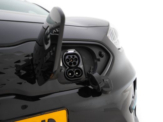Kia e-Niro DynamicLine 64 kWh (INCL-BTW) Aut. *LEATHER-MICROFIBRE | NAVI-FULLMAP | DAB | ADAPTIVE-CRUISE | C... ActivLease financial lease
