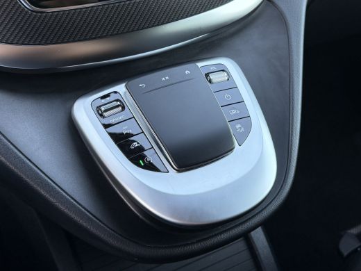 Mercedes V-Klasse 300d 4-MATIC / AMG-STYLING / EXTRA LANG L3 / DUBBEL CABINE / 2x SCHUIFDEUR / ACHTERKLEP / TREKHAAK ActivLease financial lease