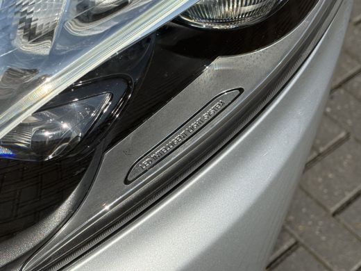 Mercedes V-Klasse 300d 4-MATIC / AMG-STYLING / EXTRA LANG L3 / DUBBEL CABINE / 2x SCHUIFDEUR / ACHTERKLEP / TREKHAAK ActivLease financial lease