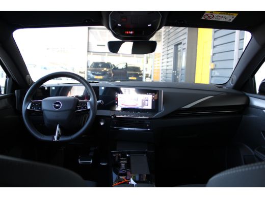 Opel Astra Opel GS | 17" lichtmetalen velgen zwart, Admiral Diamond Cut | 3,7 kW boordlader (enkel i.c.m. Hy... ActivLease financial lease