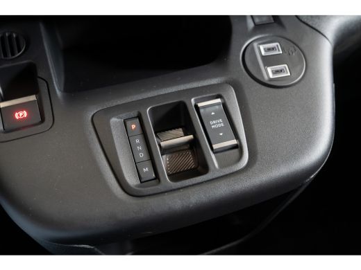 Opel Combo 1.5 BlueHDi 130 S&S L1 | Automaat | Multimedia 10" | Camera | Vloer | Parkeersensoren | | Automaa... ActivLease financial lease