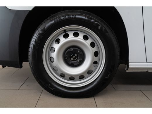 Opel Combo 1.5 BlueHDi 130 S&S L1 | Automaat | Multimedia 10" | Camera | Vloer | Parkeersensoren | | Automaa... ActivLease financial lease