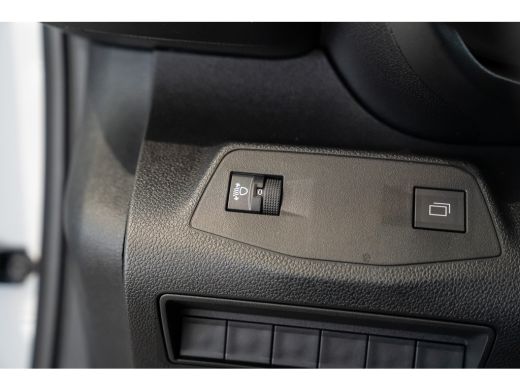 Opel Combo 1.5 BlueHDi 130 S&S L1 | Automaat | Multimedia 10" | Camera | Vloer | Parkeersensoren | | Multime... ActivLease financial lease