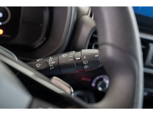 Opel Combo 1.5 BlueHDi 130 S&S L1 | Automaat | Multimedia 10" | Camera | Vloer | Parkeersensoren | | Multime... ActivLease financial lease