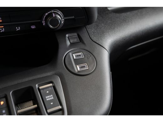 Opel Combo 1.5 BlueHDi 130 S&S L1 | Automaat | Multimedia 10" | Camera | Vloer | Parkeersensoren | | Multime... ActivLease financial lease