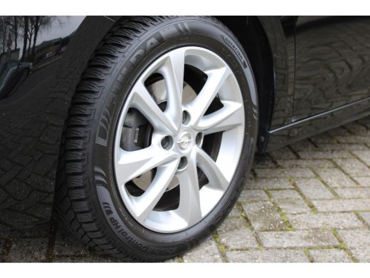 Opel Corsa 1.2 Elegance | Achteruitrijcamera | Draadloze telefoonlader | Lichtmetalen velgen 16" ActivLease financial lease