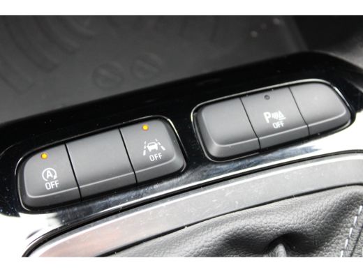 Opel Corsa 1.2 Elegance | Achteruitrijcamera | Draadloze telefoonlader | Lichtmetalen velgen 16" ActivLease financial lease