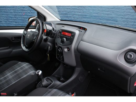 Peugeot 108 5drs Active 1.0 e-VTi | Airconditioning | Bluetooth | LED | Mistlampen | ActivLease financial lease