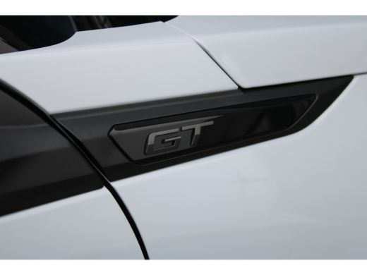 Peugeot 2008 SUV 1.2 PureTech 130pk EAT8 GT | Automaat | Navigatie | Camera | Nieuw model | 17.700km | ActivLease financial lease