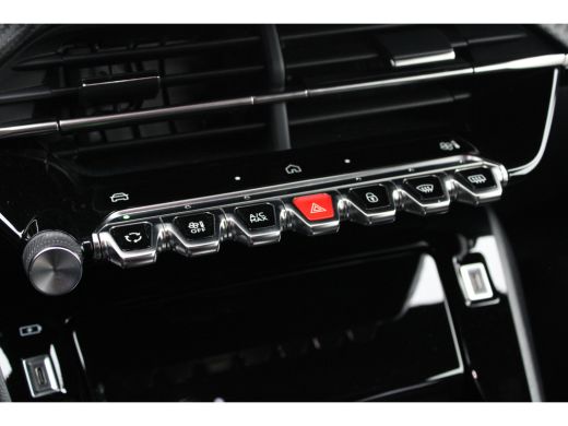 Peugeot 2008 SUV 1.2 PureTech 130pk EAT8 GT | Automaat | Navigatie | Camera | Nieuw model | 17.700km | ActivLease financial lease