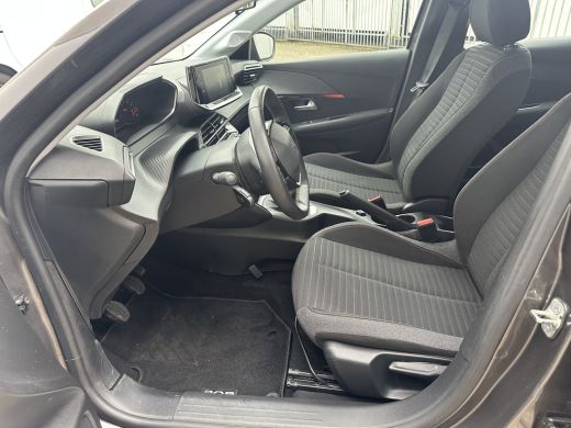 Peugeot 208 1.2 PureTech Active ActivLease financial lease
