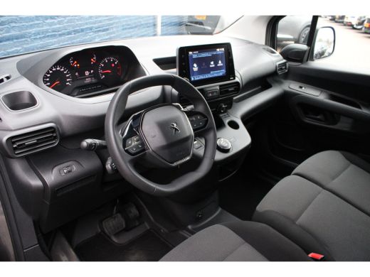 Peugeot Partner 1.5 BlueHDI 130pk EAT8 Premium | Automaat | Navi by app | 3-Zits | Schuifdeur met ruit | Mistlamp... ActivLease financial lease