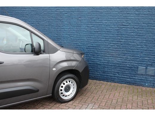 Peugeot Partner 1.5 BlueHDI 130pk EAT8 Premium | Automaat | Navi by app | 3-Zits | Schuifdeur met ruit | Mistlamp... ActivLease financial lease