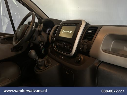 Renault Trafic 1.6dCi 122pk L1H1 Euro6 Airco | Navigatie | LM velgen | Trekhaak cruisecontrol, parkeersensoren, ... ActivLease financial lease
