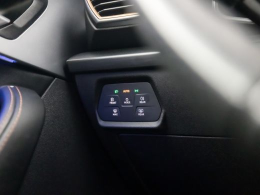 Seat Formentor 1.5 TSI Sport 150Pk Automaat (APPLE CARPLAY, GROOT NAVI, SFEERVERLICHTING, LEDER, CAMERA, SPORTST... ActivLease financial lease