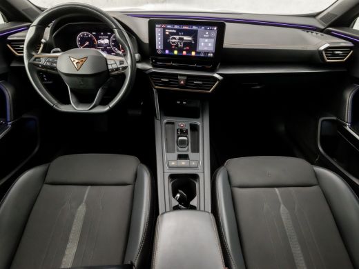 Seat Formentor 1.5 TSI Sport 150Pk Automaat (APPLE CARPLAY, GROOT NAVI, SFEERVERLICHTING, LEDER, CAMERA, SPORTST... ActivLease financial lease