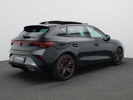 Seat Leon 1.5 TSI e-Hybrid VZ Performance 272PK DSG matrix led, schuif-kanteldak, achteruitrijcamera, stuur... ActivLease financial lease