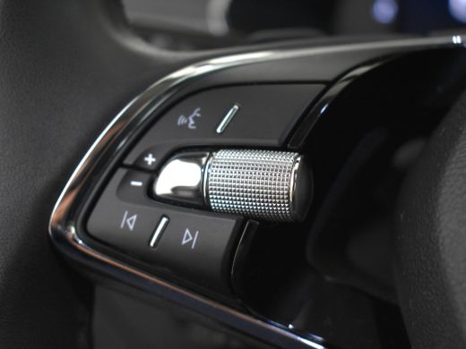 Skoda Octavia Combi 1.5 e-TSI Business Edition Plus | Navi | Trekhaak uitklapbaar | Verwarmde voorstoelen | Ele... ActivLease financial lease