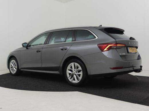 Skoda Octavia Combi 1.5 e-TSI Business Edition Plus | Navi | Trekhaak uitklapbaar | Verwarmde voorstoelen | Ele... ActivLease financial lease