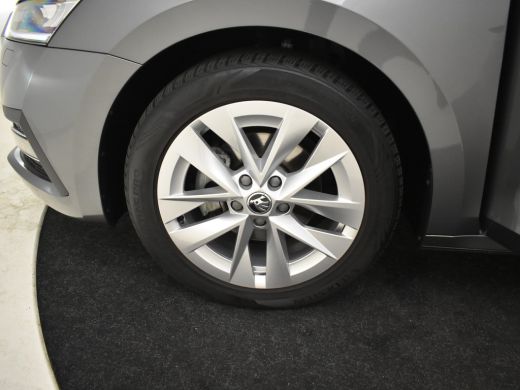 Skoda Octavia Combi 1.5 e-TSI Business Edition Plus | Navi | Trekhaak uitklapbaar | Verwarmde voorstoelen | Ele... ActivLease financial lease