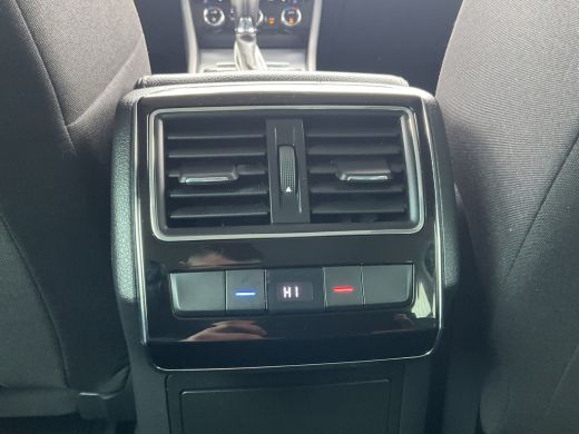 Skoda Superb Combi 2.0 TDI Business Edition Plus Automaat Carplay Nav/Cam Digitale-Cockpit! ActivLease financial lease