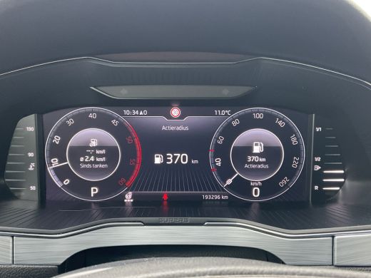 Skoda Superb Combi 2.0 TDI Business Edition Plus Automaat Carplay Nav/Cam Digitale-Cockpit! ActivLease financial lease