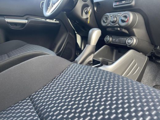 Suzuki Ignis 1.2 Smart Hybrid Select Automaat | Stoelverwarming | Airconditioning | Apple CarPlay & Android Au... ActivLease financial lease