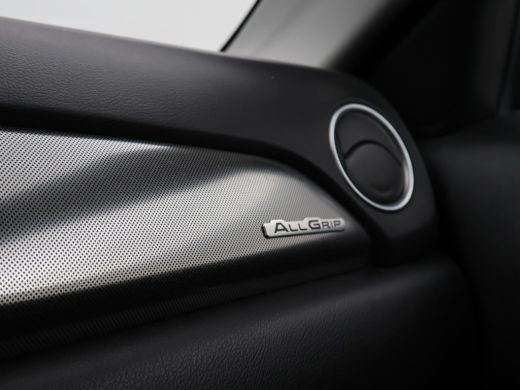 Suzuki Vitara 1.5 HYBRID AUT. ALLGRIP 4WD STYLE + TREKHAAK | ADAPTIVE CRUISE | CAMERA | STOELVERW. | NAVIGATIE ActivLease financial lease