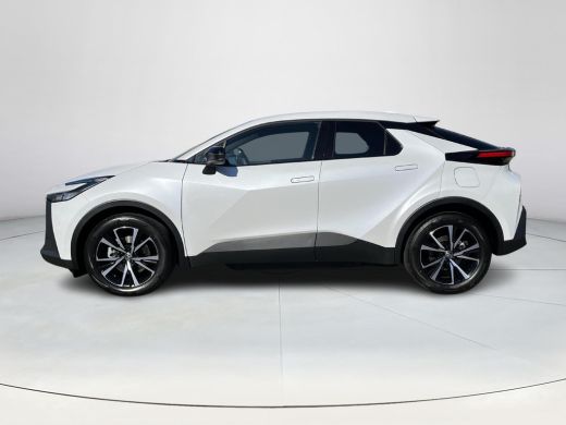 Toyota C-HR 2.0 Plug-in Hybrid 220 Dynamic | Platinum pearl white | Nieuw uit voorraad leverbaar | ActivLease financial lease