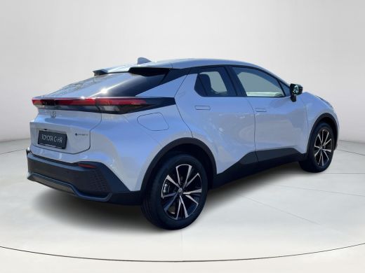 Toyota C-HR 2.0 Plug-in Hybrid 220 Dynamic | Platinum pearl white | Nieuw uit voorraad leverbaar | ActivLease financial lease