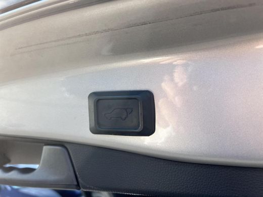 Toyota RAV4 2.5 Plug-in Hybrid AWD Style | Navigatie | Apple CarPlay/Android auto | Achteruitrijcamera | Stoe... ActivLease financial lease