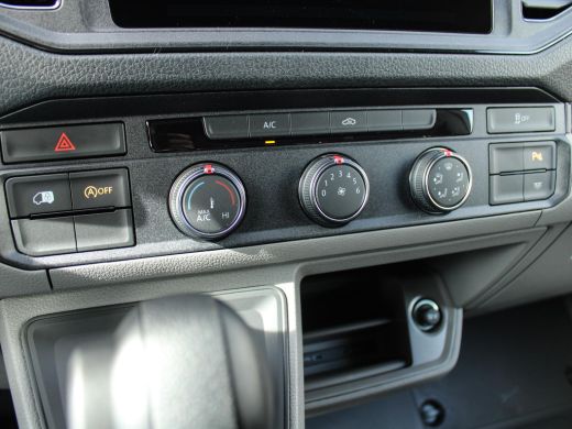 Volkswagen Crafter 35 2.0 TDI L4H3 177PK DSG Achteruitrijcamera, navigatie, park distance control, cruise control, a... ActivLease financial lease