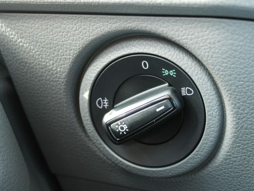 Volkswagen Crafter 35 2.0 TDI L4H3 177PK DSG Achteruitrijcamera, navigatie, park distance control, cruise control, a... ActivLease financial lease