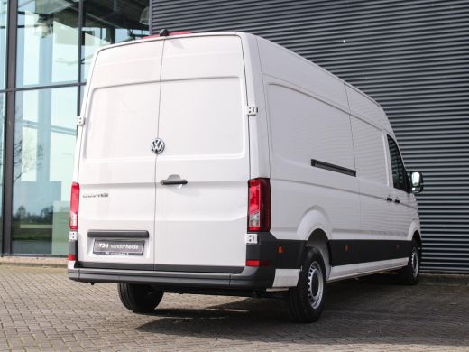 Volkswagen Crafter 35 2.0 TDI L4H3 177PK DSG Achteruitrijcamera, navigatie, park distance control, cruise control, a... ActivLease financial lease