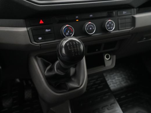 Volkswagen Crafter 50 2.0 TDI L3 DL Comfortline Clixtar laadvermogen BE 2950 kg luchtvering Laadklep shuifzeil ActivLease financial lease