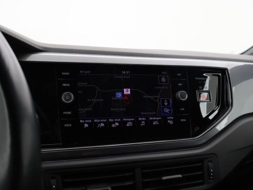 Volkswagen Polo 1.0 TSI 95 PK R-LINE HIGHLINE + ADAPTIVE CRUISE | BEATS AUDIO | APPLE CARPLAY | CLIMATE CONTROL ActivLease financial lease