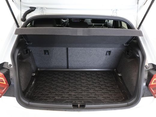 Volkswagen Polo 1.0 TSI 95 PK R-LINE HIGHLINE + ADAPTIVE CRUISE | BEATS AUDIO | APPLE CARPLAY | CLIMATE CONTROL ActivLease financial lease