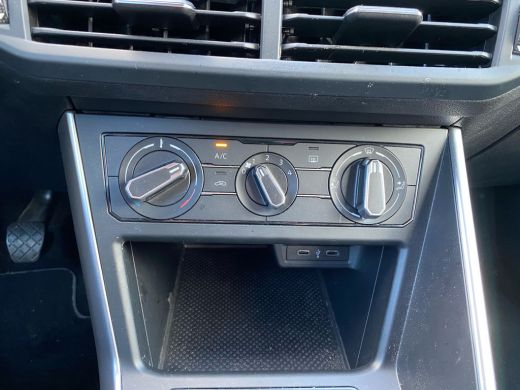 Volkswagen Taigo 1.0 96PK TSI Life | ACC | Achteruitrijcamera | Apple Carplay ActivLease financial lease