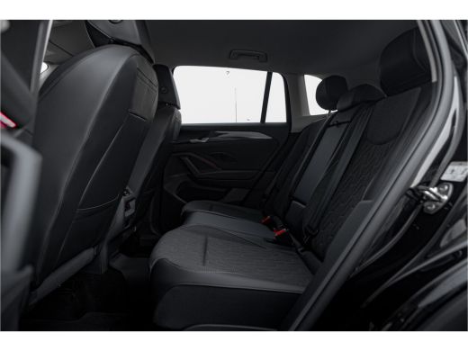 Volkswagen Tiguan 1.5 eHybrid Life Edition | Zwenkbare Trekhaak | Stoelverwarming | Navigatie ActivLease financial lease