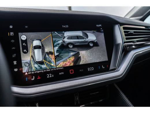 Volkswagen Touareg 3.0 TSI eHybrid 4MOTION / Puglia/ Luchtvering/ Standkachel/ Virtual Cockpit/ Trekhaak/ Panoramada... ActivLease financial lease