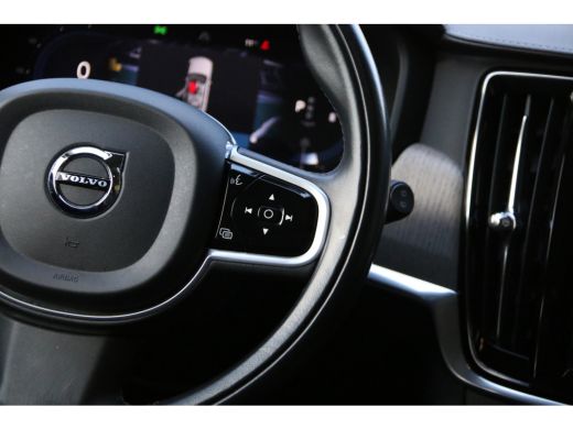 Volvo  V90 Cross Country Volvo 2.0 B6 AWD Pro | Luchtvering | Bowers&Wilkins | Trekhaak | 360 Camera ActivLease financial lease