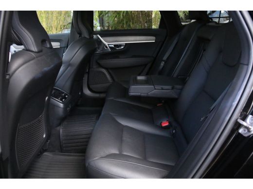 Volvo  V90 Cross Country Volvo 2.0 B6 AWD Pro | Luchtvering | Bowers&Wilkins | Trekhaak | 360 Camera ActivLease financial lease